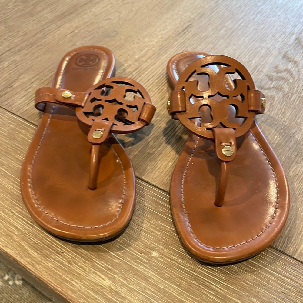Tory Burch womens Miller sandal. Color vintage vachetta. Size 7.5